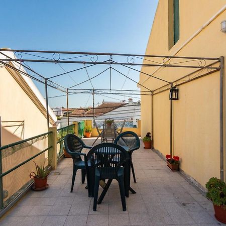 Lisbon South Bay Rooms Amora Exterior foto